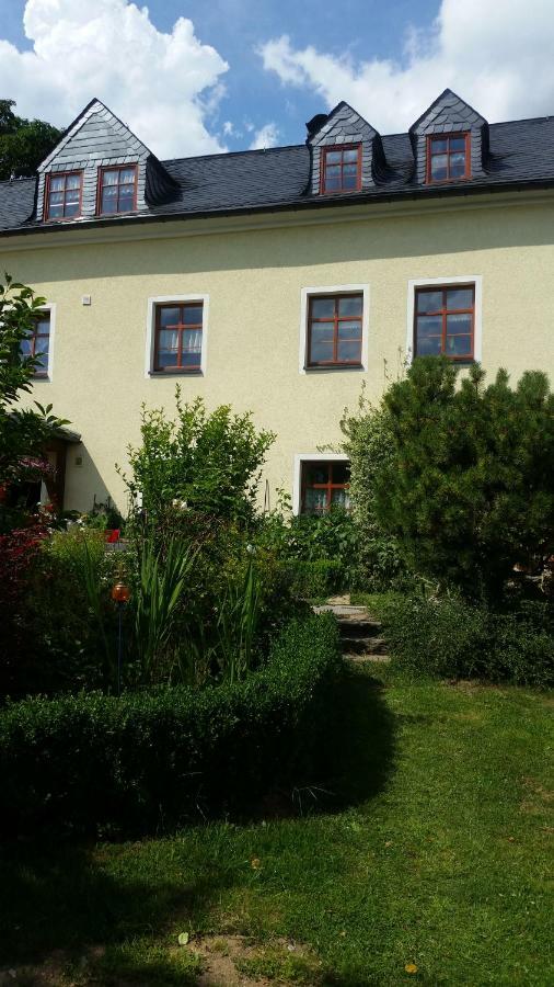 Strasse Des Friedens Apartment Hilmersdorf Exterior photo