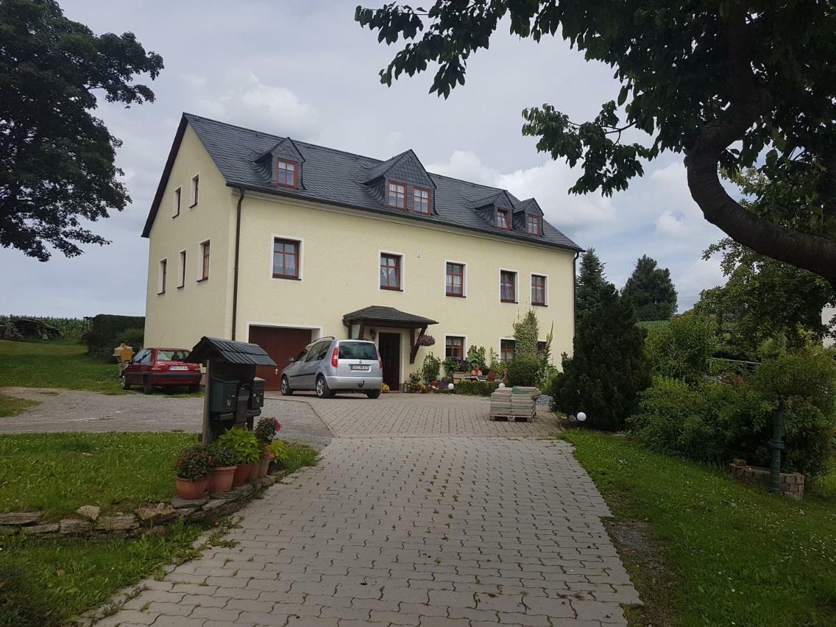 Strasse Des Friedens Apartment Hilmersdorf Exterior photo